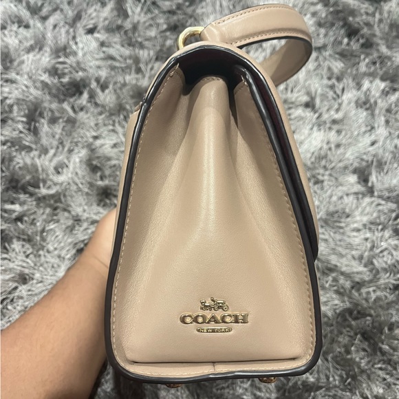 Coach Tilly with linear quilting in Taupe - Picture 2 of 7